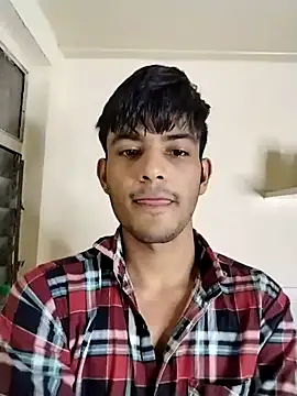 kingkartik7 online show from February 17, 2025, 7:12 pm