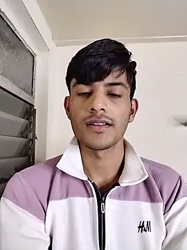 kingkartik7 online show from February 20, 2025, 7:19 pm