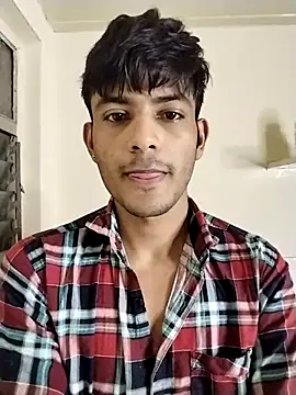 kingkartik7 online show from February 16, 2025, 7:16 pm