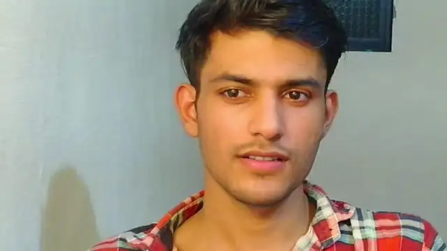 kingkartik7 online show from October 11, 2025, 3:24 pm