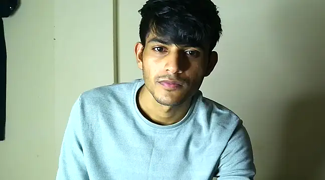 kingkartik7 online show from March 8, 2025, 9:18 pm
