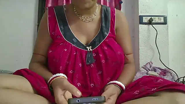 miss-Riy online show from July 24, 2026, 4:58 pm