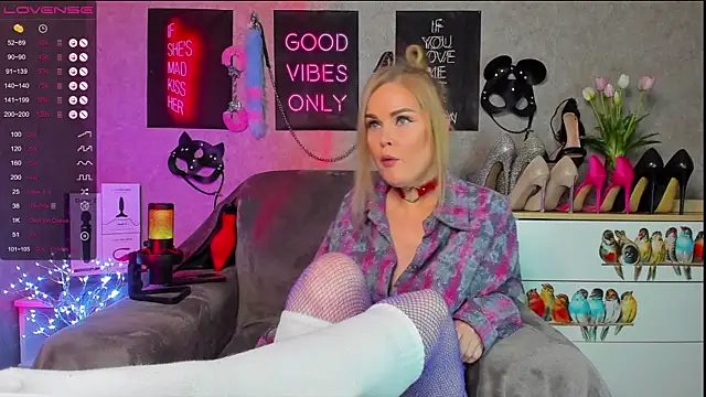 Snapshot of HannaKorsak chatting on February 10, 2025, 3:10 pm HannaKorsak online show from February 10, 2025, 3:10 pm