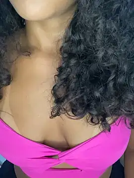 morena fire  online show from December 19, 2024, 1:28 am