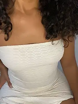 morena fire  online show from December 8, 2024, 8:41 am