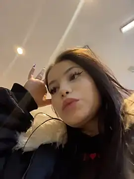 Snapshot of Chloe__Moon chatting on February 11, 2026, 2:06 pm Chloe Moon online show from February 11, 2026, 2:06 pm