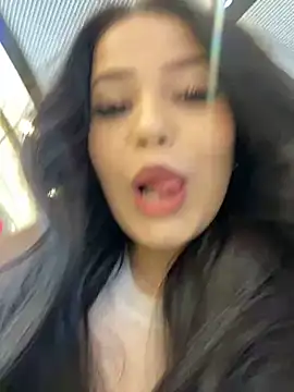 Snapshot of Chloe__Moon chatting on January 7, 2025, 10:11 am Chloe  Moon online show from January 7, 2025, 10:11 am