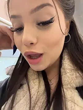 Snapshot of Chloe__Moon chatting on February 24, 2026, 1:23 pm Chloe Moon online show from February 24, 2026, 1:23 pm