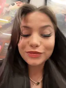 Snapshot of Chloe__Moon chatting on October 21, 2025, 2:27 pm Chloe  Moon online show from October 21, 2025, 2:27 pm