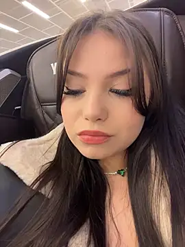 Chloe  Moon online show from October 29, 2025, 1:21 pm