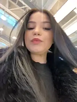 Snapshot of Chloe__Moon chatting on January 2, 2025, 10:37 am Chloe  Moon online show from January 2, 2025, 10:37 am