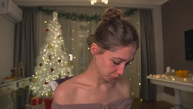 RennieLewis online show from December 25, 2024, 2:56 pm