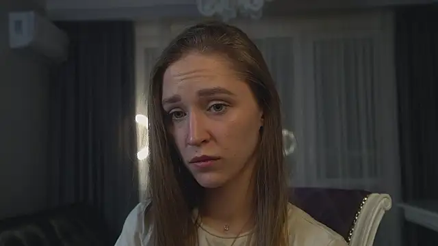 RennieLewis online show from December 1, 2024, 10:48 pm