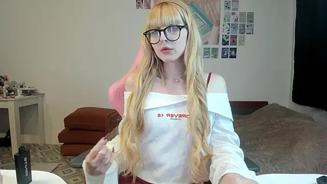 joy pretty online show from March 8, 2025, 4:50 pm