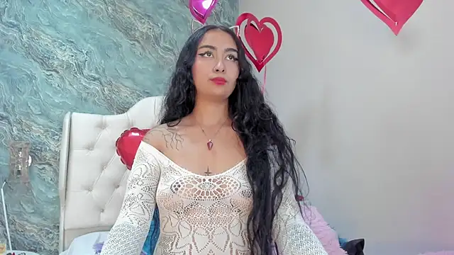 AntonellaQueenn online show from February 16, 2025, 5:26 pm