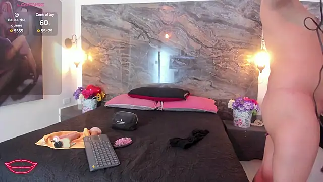 Snapshot of Analiasmith89 chatting on March 8, 2025, 3:28 am Analiasmith89 online show from March 8, 2025, 3:28 am