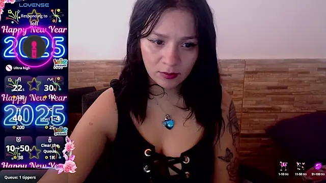 athenea russo4 online show from January 4, 2025, 11:59 pm