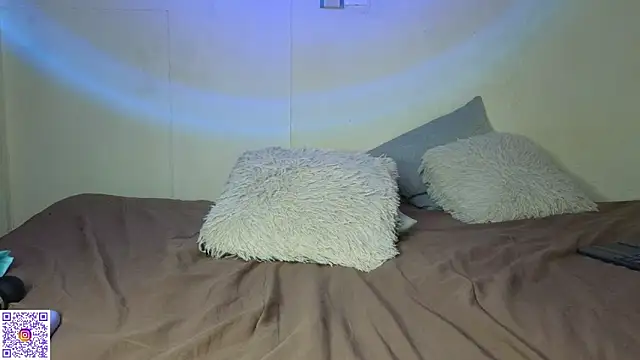 angie bigboobs  online show from March 20, 2025, 7:14 am