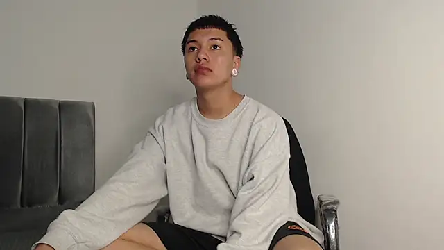 Snapshot of alex-lover chatting on October 11, 2025, 7:15 pm alex-lover online show from October 11, 2025, 7:15 pm