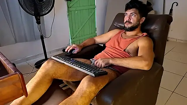 LUH133 online show from April 7, 2026, 7:59 pm