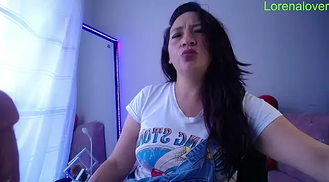 Snapshot of lorenalover24 chatting on February 20, 2025, 9:53 pm lorenalover24 online show from February 20, 2025, 9:53 pm