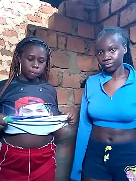 Snapshot of Black_juicy24 chatting on October 2, 2025, 5:00 am Black juicy24 online show from October 2, 2025, 5:00 am