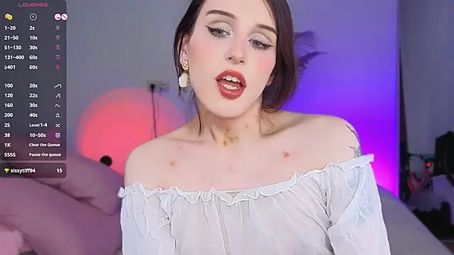  yourFoxy  online show from December 3, 2024, 5:26 am