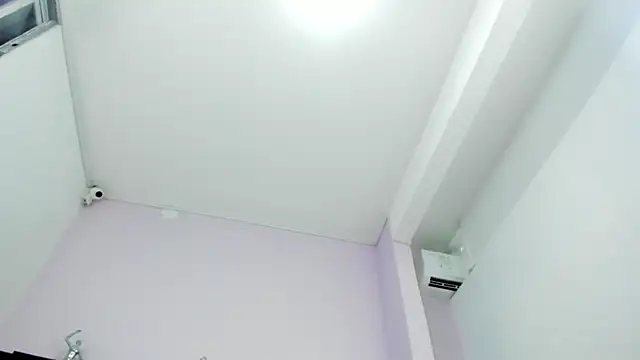 Snapshot of Dalia_20 chatting on October 27, 2025, 12:22 am Dalia 20 online show from October 27, 2025, 12:22 am