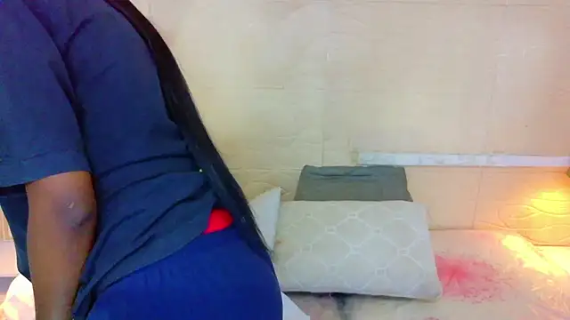 Chocolatte bar online show from March 9, 2026, 2:09 pm