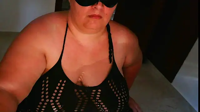 passionduo4 online show from June 3, 2026, 5:28 pm