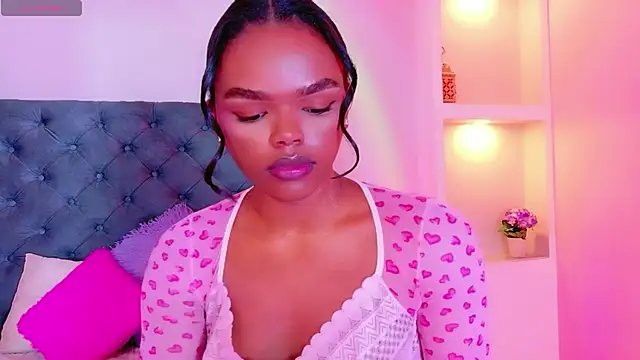 CamiEstrada online show from January 11, 2026, 6:48 pm