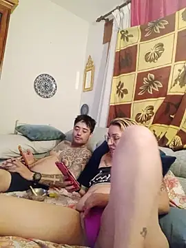 camisexxxtodo online show from August 6, 2026, 1:11 am