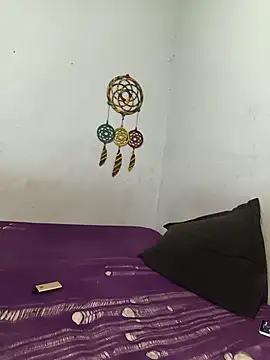 Snapshot of Scarlett-Leh chatting on September 21, 2025, 10:37 pm Scarlett-Leh online show from September 21, 2025, 10:37 pm