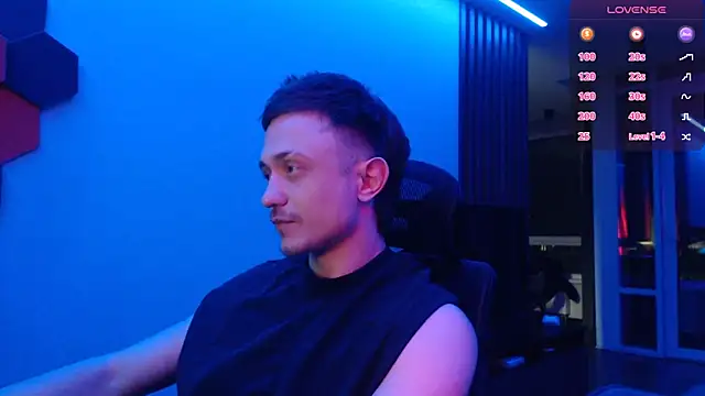 Snapshot of alex_nash chatting on October 15, 2025, 12:09 am alex nash online show from October 15, 2025, 12:09 am