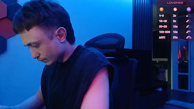 Snapshot of alex_nash chatting on October 21, 2025, 10:53 pm alex nash online show from October 21, 2025, 10:53 pm