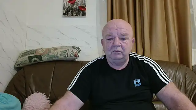 fullballs6 online show from February 16, 2026, 3:05 am