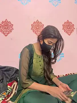 Snapshot of ks536191 chatting on February 9, 2026, 5:05 am ks536191 online show from February 9, 2026, 5:05 am