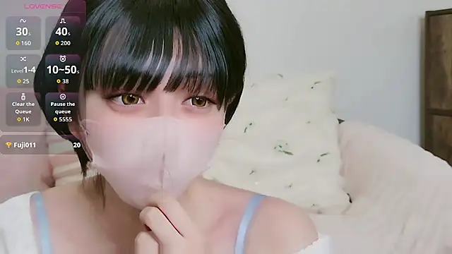 Snapshot of cohaku_329 chatting on February 20, 2026, 11:23 am cohaku 329 online show from February 20, 2026, 11:23 am