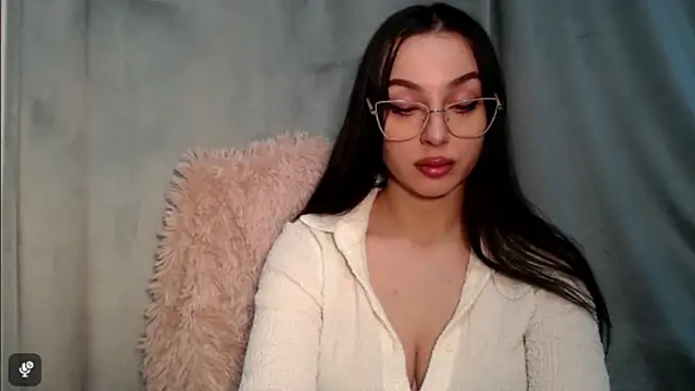 Snapshot of courtneyPerfect chatting on February 5, 2026, 3:19 pm courtneyPerfect online show from February 5, 2026, 3:19 pm