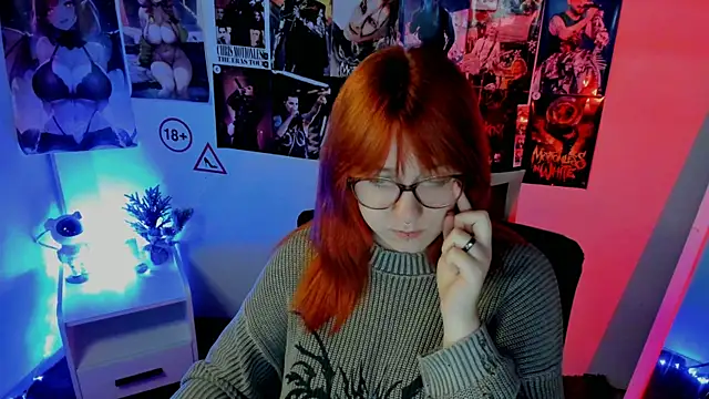 Snapshot of Rudy_02 chatting on October 14, 2025, 6:52 pm Rudy 02 online show from October 14, 2025, 6:52 pm