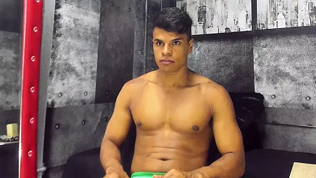 Derek Lustfordx online show from March 20, 2025, 11:27 am