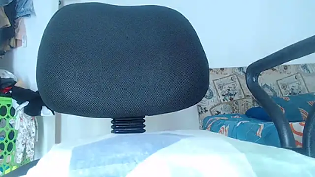 Snapshot of liam_igor chatting on October 27, 2025, 3:57 pm liam igor online show from October 27, 2025, 3:57 pm