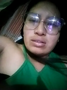 Snapshot of Miaa_Smiith_ chatting on October 20, 2025, 9:04 pm Miaa Smiith  online show from October 20, 2025, 9:04 pm