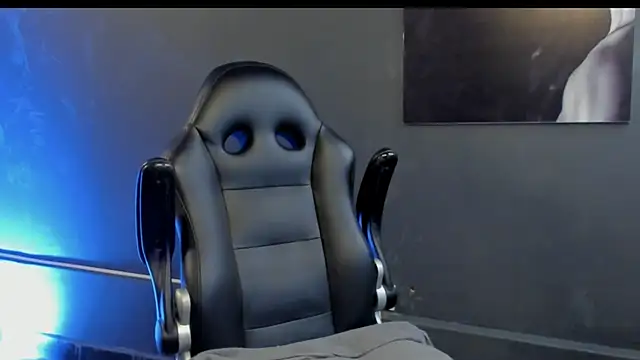 bradley smith online show from November 15, 2025, 8:46 pm