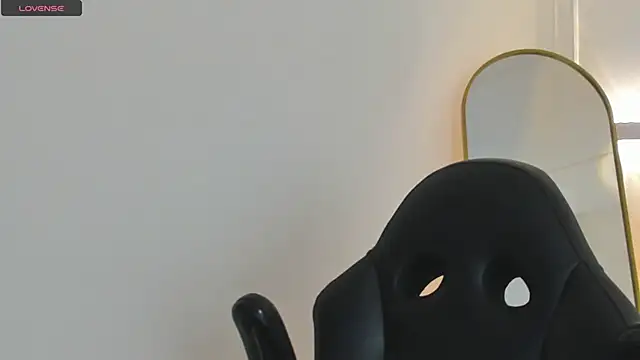 Snapshot of bradley_smith chatting on September 23, 2025, 3:24 am bradley smith online show from September 23, 2025, 3:24 am