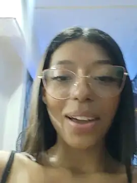 Any Petitte online show from March 19, 2025, 4:57 am
