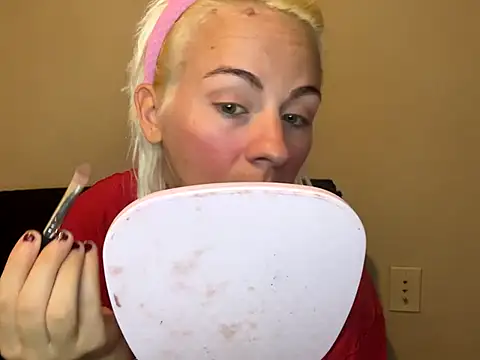 Snapshot of girlfriendmissy chatting on September 27, 2025, 8:59 pm girlfriendmissy online show from September 27, 2025, 8:59 pm