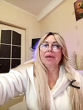 Snapshot of SusieNoreen chatting on October 30, 2025, 1:26 am SusieNoreen online show from October 30, 2025, 1:26 am