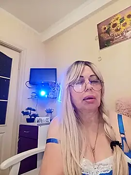 Snapshot of SusieNoreen chatting on October 9, 2025, 1:06 am SusieNoreen online show from October 9, 2025, 1:06 am