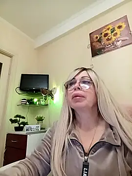 Snapshot of SusieNoreen chatting on October 5, 2025, 1:40 am SusieNoreen online show from October 5, 2025, 1:40 am